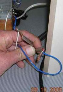 Подключение акустического кабеля 